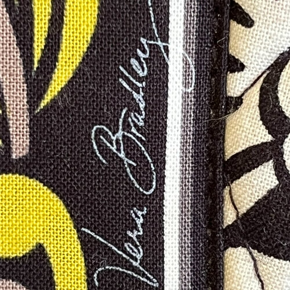 Vera Bradley Retired “Baroque” Handbag--Yellow, Gray, Black--Wraparound Pockets - Picture 11 of 16